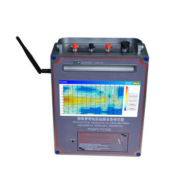 Долгосрочный обзор искателя воды PQWT-TC700 600m геофизический для грунтовых водов